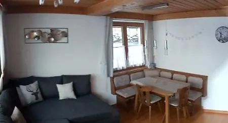 Kroell Apartment